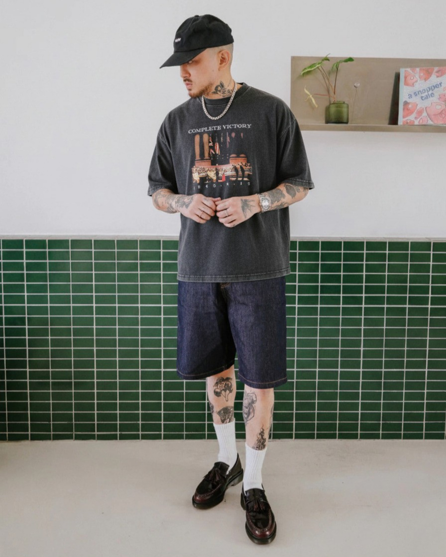 Victory Tee Washed Black